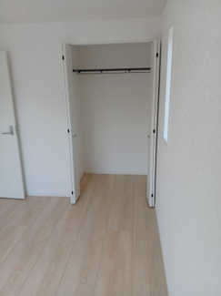 【洋室】 | 西東京市柳沢第5　全1棟　1号棟 | 2階洋室（6.0帖）クローゼット