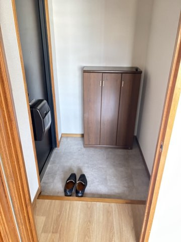 ヒーローマンション・桂の玄関