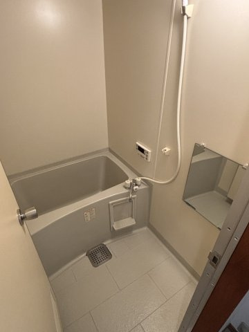 ヒーローマンション・桂の浴室