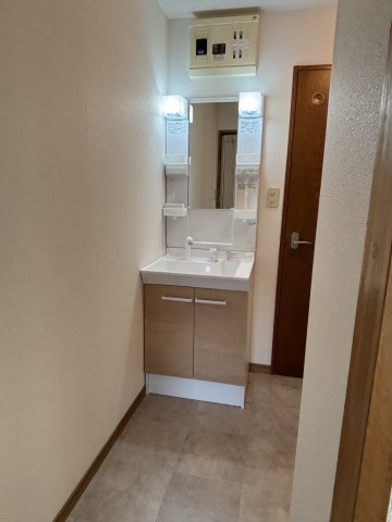 ヒーローマンション・桂の洗面所