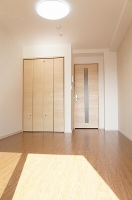 【居間・リビング】