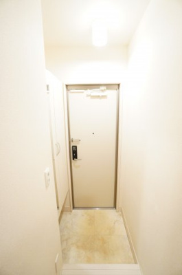 【玄関】 | エスペランサA | ※同物件・反転タイプの写真です。