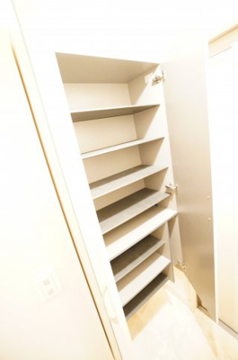 【収納】 | エスペランサA | ※同物件・反転タイプの写真です。