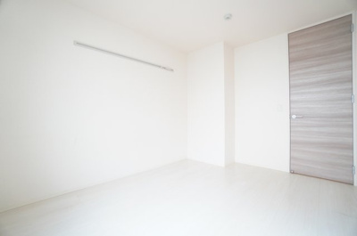 【寝室】 | エスペランサA | ※同物件・反転タイプの写真です。