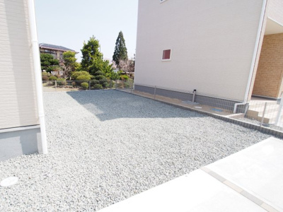 【駐車場】 | Livele Garden.S　仁井田五百川　２号棟