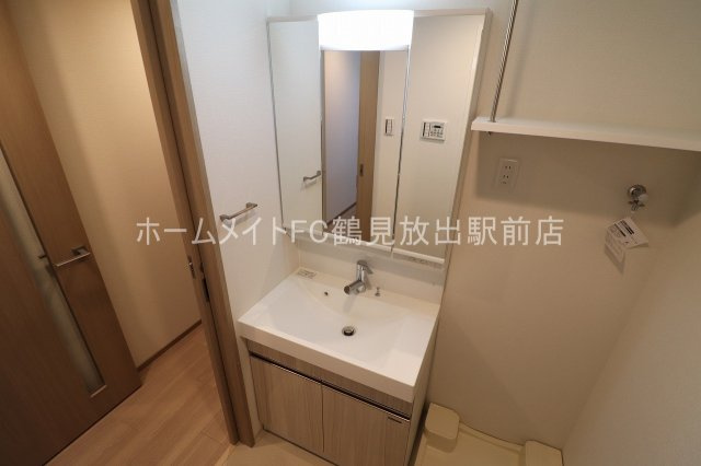 大阪市鶴見区茨田大宮４丁目の賃貸マンションの独立洗面台