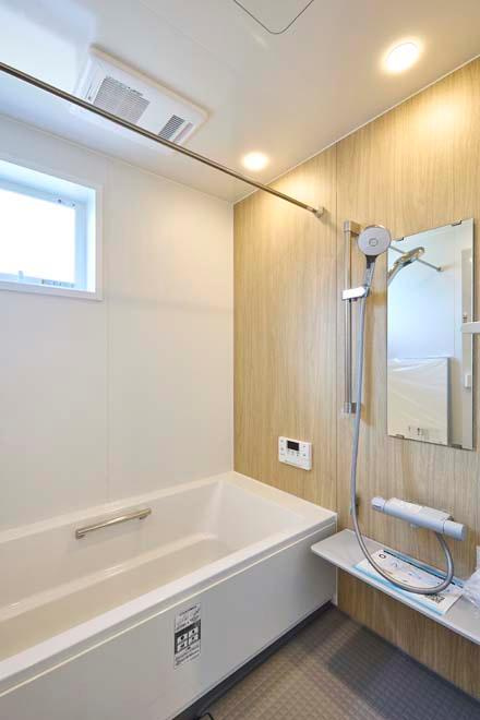栃木市今泉町1丁目　新築戸建2-10の浴室