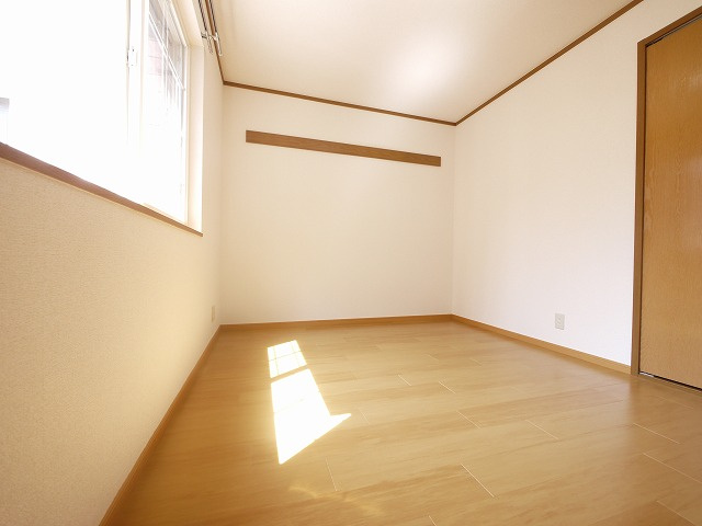 ソレイユ・二階堂　Ａ棟の洋室|使い勝手のいい洋室です