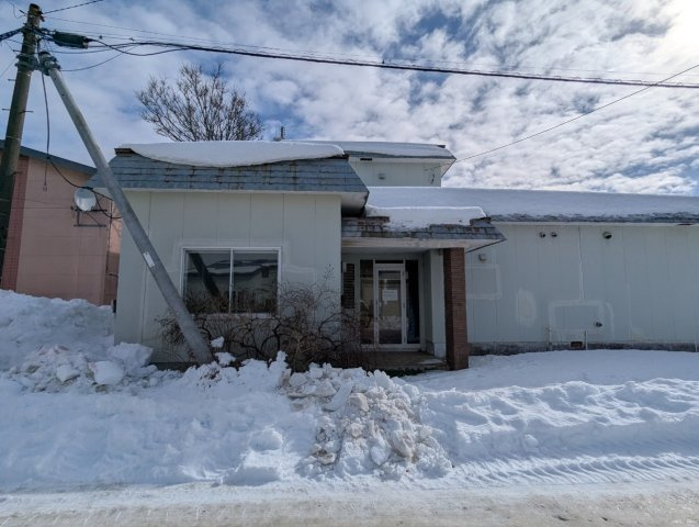 白金町11-4貸土地（古家事務所付）のエントランス