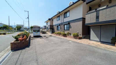 【駐車場】 | セジュール白水２