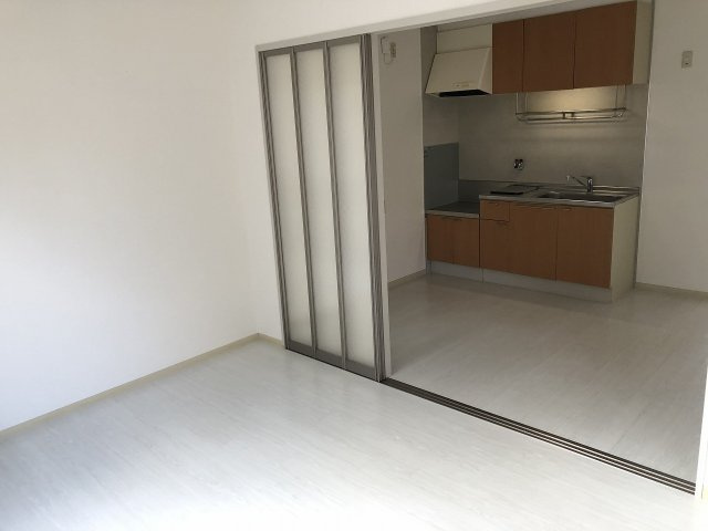 フォーシーズン和歌山Ⅱの居間・リビング