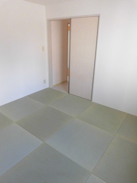 フォーシーズン和歌山Ⅱの和室