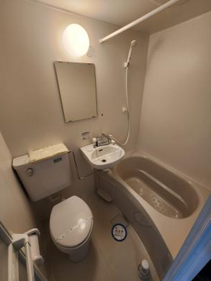 アサヒハイツの浴室