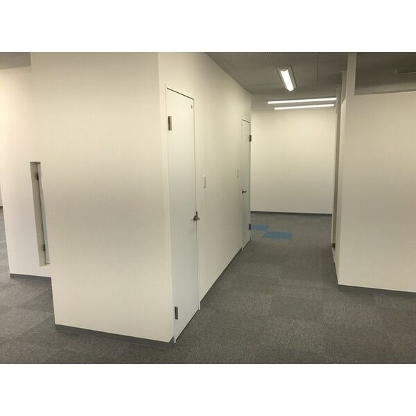 山口ビルの内装