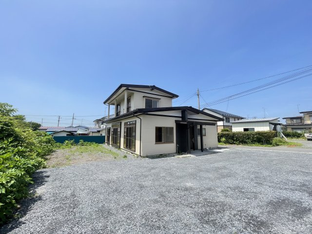 八戸市大字妙字東の駐車場