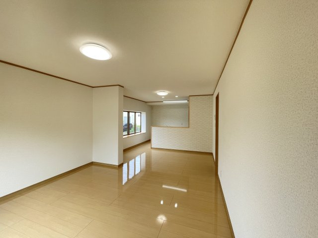 八戸市大字妙字東の居間・リビング