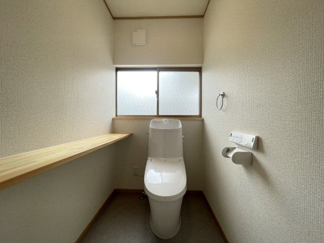 八戸市大字妙字東の洋室