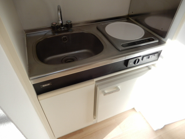 明石市松の内２丁目の賃貸マンションのキッチン