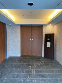 【エントランス】 | エスリード太秦レジデンス