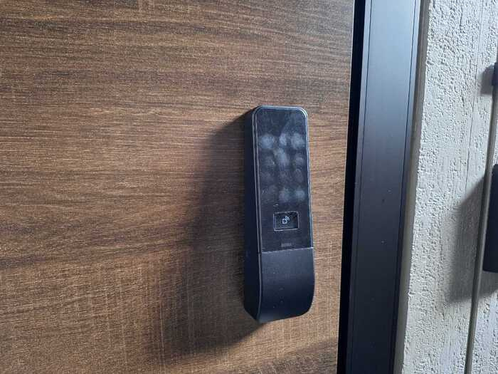 D-ROOM盛岡本宮　D棟の玄関