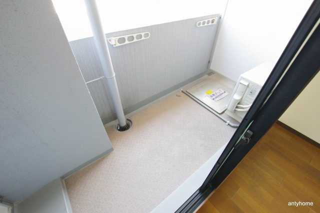 エスリード同心第２　仲介手数料無料のバルコニー