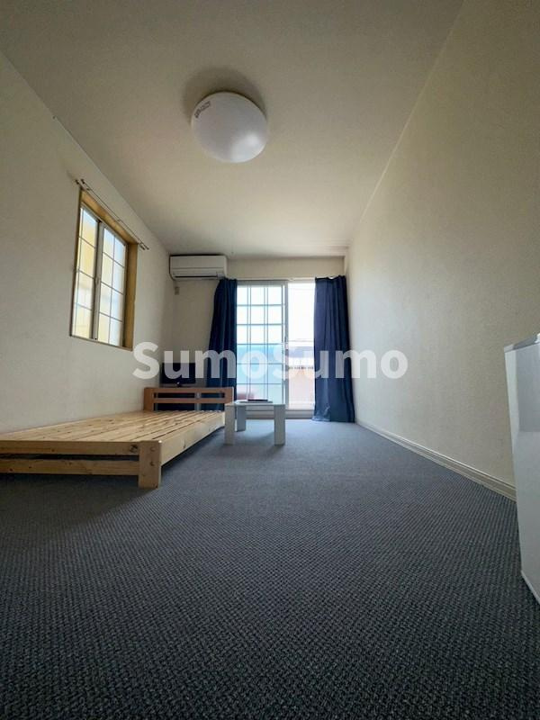 レオパレス天城の寝室