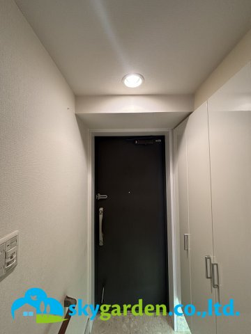 サンデュエル湘南平塚アクアステージの玄関