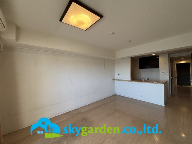 サンデュエル湘南平塚アクアステージの居間・リビング