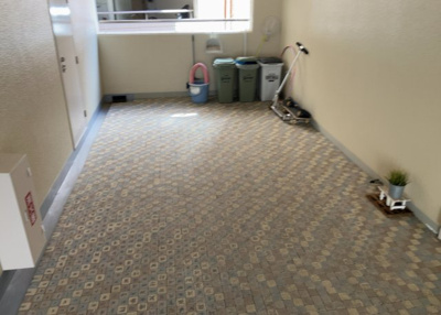 【その他共用部分】 | ベルコリーヌ南大沢５－１３－５号棟 | 共用部分は、一棟の建物に住む区分所有者全員が共同で所有するとし、共用部分の管理、補修などは、区分所有者で形成される管理組合が行います。個人の判断で勝手に変更することはできませんので覚えておきましょう。