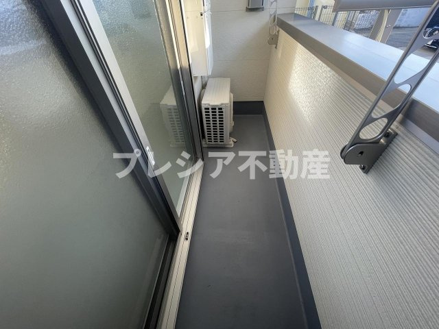 フジパレス甲子園口ノースのバルコニー