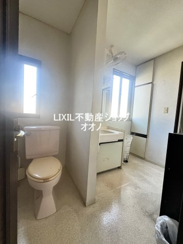 【トイレ】 | 加須市久下2丁目　中古一戸建 | ２Ｆ