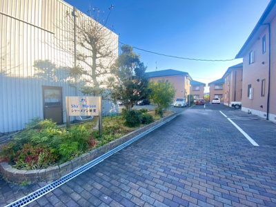 【駐車場】 | シャーメゾン新堂