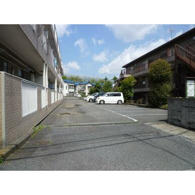【駐車場】 | ハイツセドル２