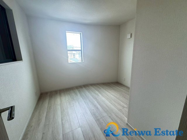 新築戸建　高座郡寒川町中瀬の洋室