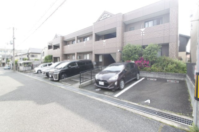 【駐車場】 | ラ・ペジブルⅡ