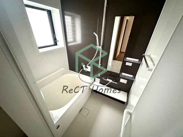 姫路市飾磨区今在家２丁目の一戸建ての浴室