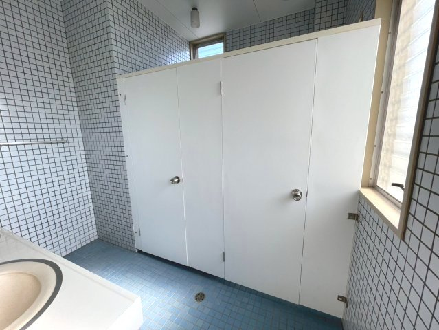 岡崎市百々町　清水ビルのトイレ