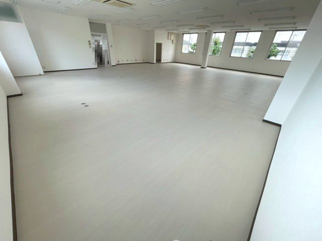 岡崎市百々町　清水ビルの内装