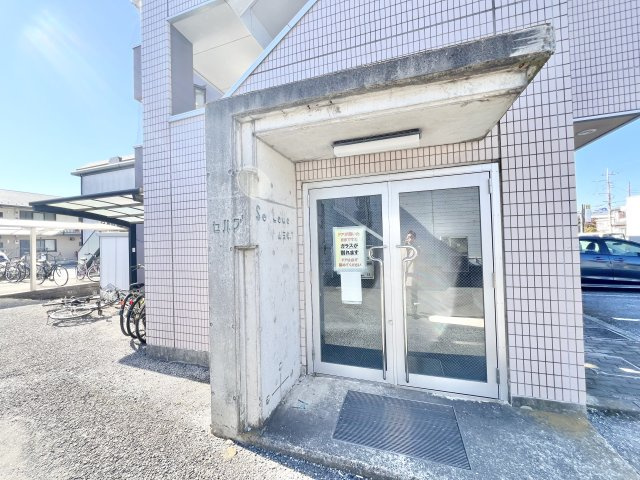 セルブ山王のエントランス