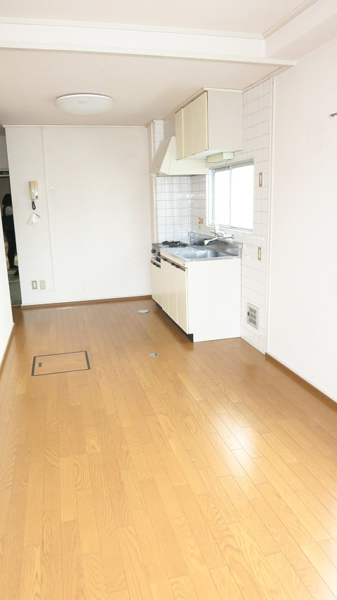 セレクトなうの内装