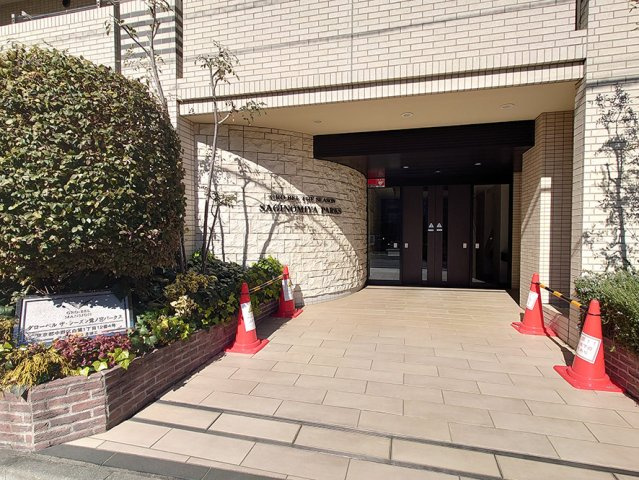 グロ―ベル　ザ・シーズン鷺ノ宮パークスのエントランス|清潔なエントランスです