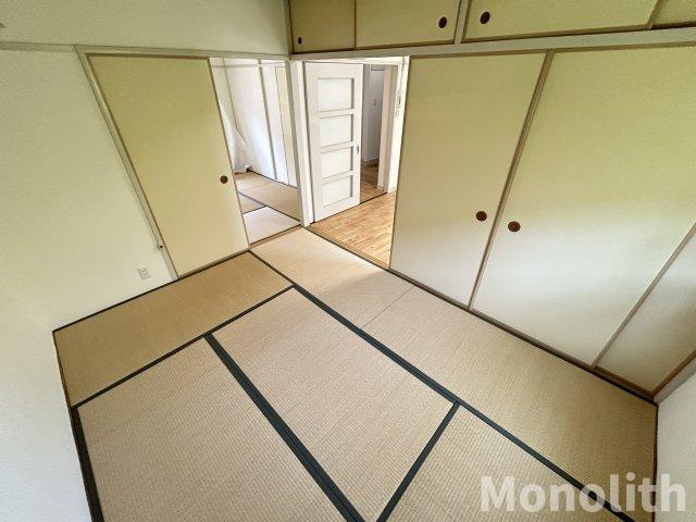 鶴山台33号棟の内装