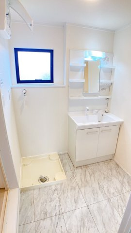 ダイヤモンドヒルズ半田上池の洗面所