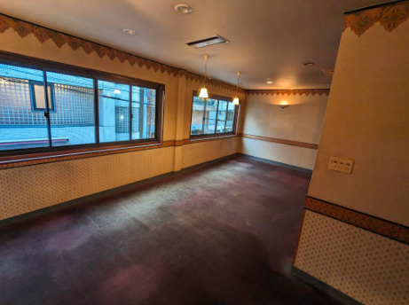 大阪写真会館の内装|おしゃれな内装です