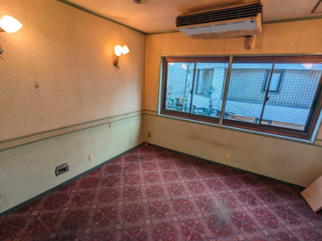 大阪写真会館の内装