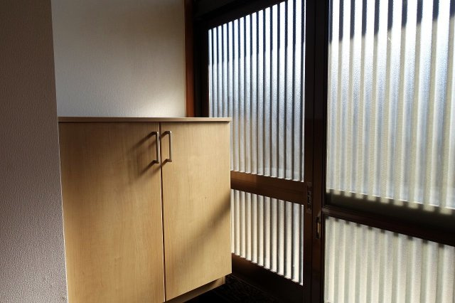 高崎市棟高町　中古住宅の玄関