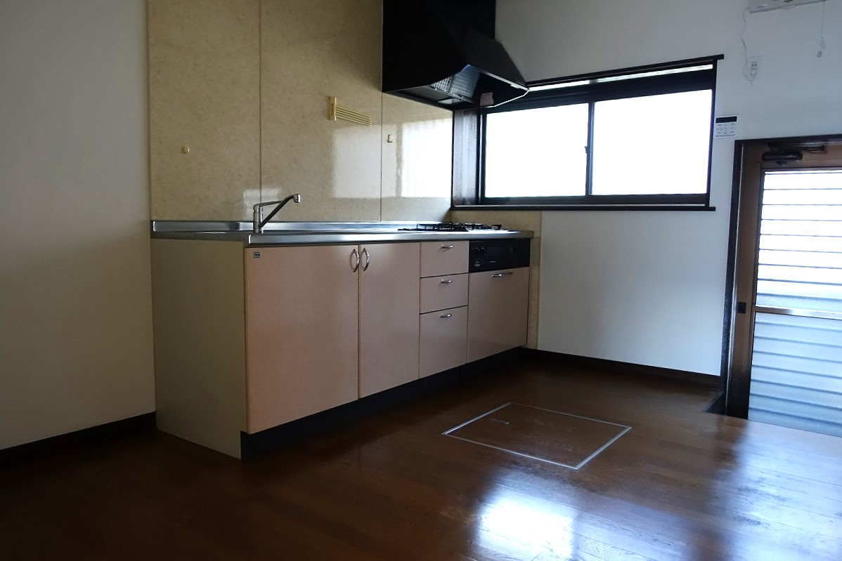 高崎市棟高町　中古住宅のキッチン