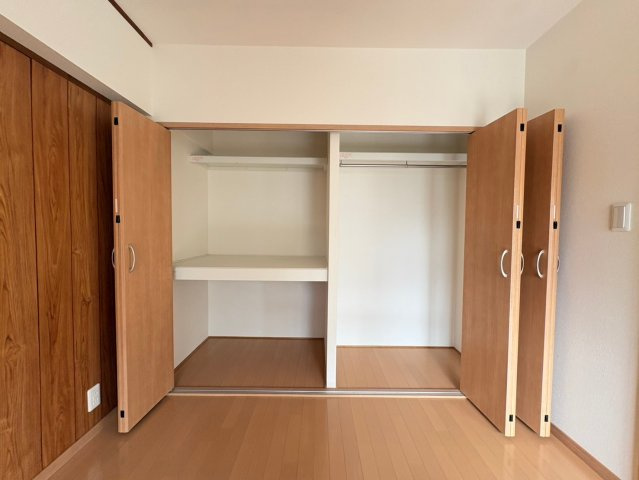 岡部ビルの収納|岡部ビル