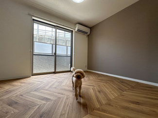 【洋室】 | エントランスライフ宝ヶ池