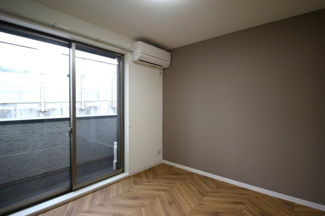 【洋室】 | エントランスライフ宝ヶ池